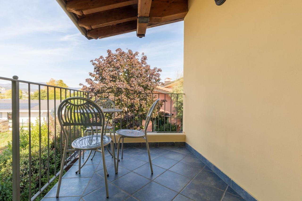 Residence Il Melograno Manerba del Garda Exterior photo